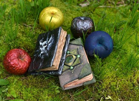 Witchcraft and Apple Cider: A Traditional Brew
